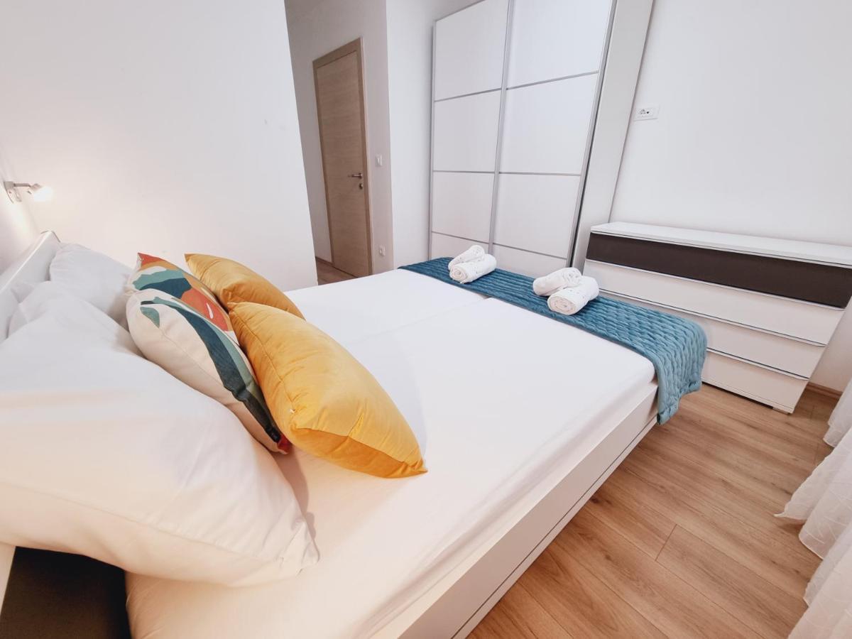 Apartman Maslina Krk Town Exteriör bild
