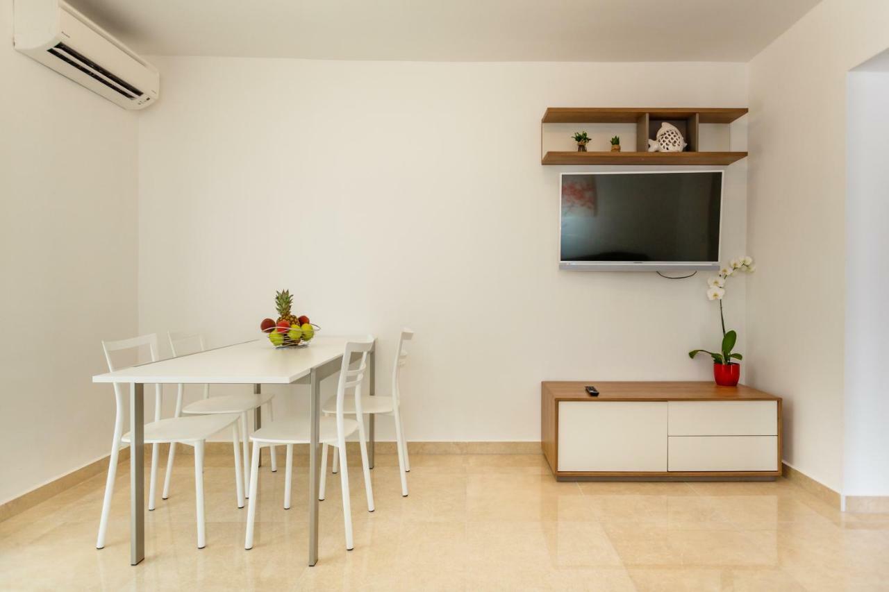Apartman Maslina Krk Town Exteriör bild