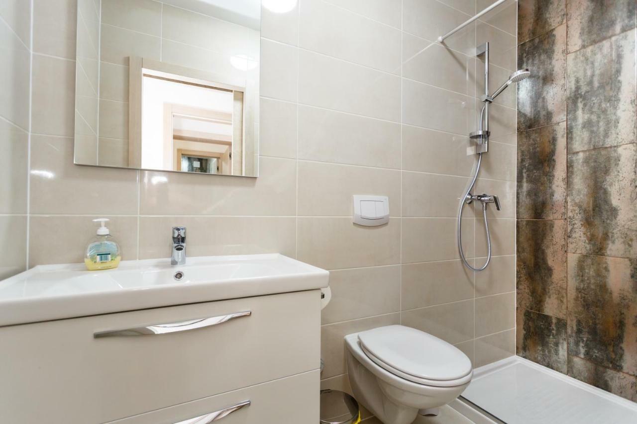 Apartman Maslina Krk Town Exteriör bild