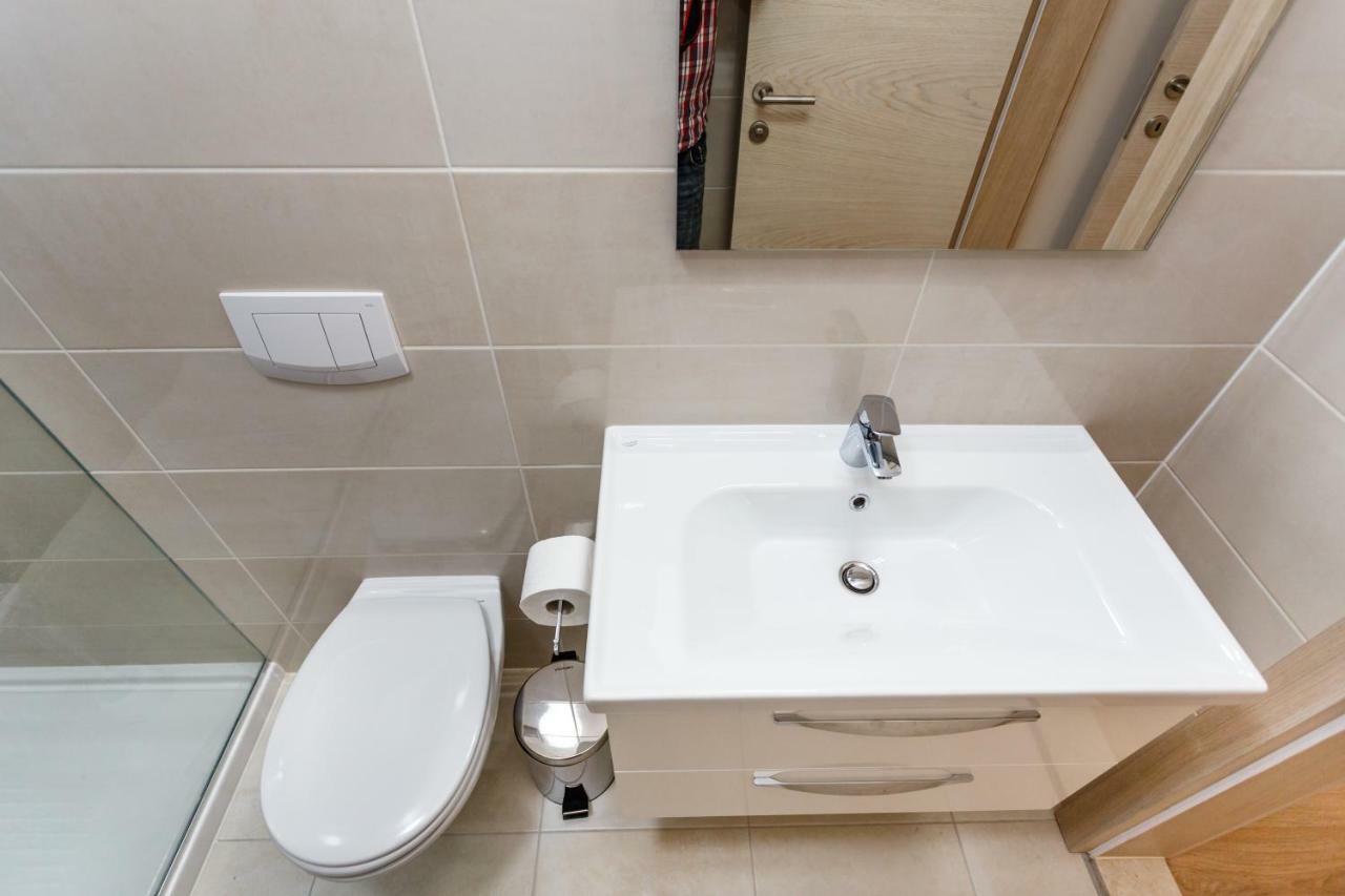Apartman Maslina Krk Town Exteriör bild