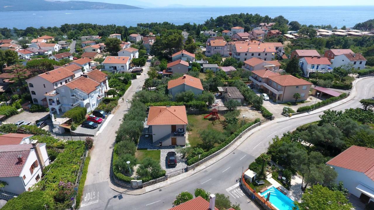 Apartman Maslina Krk Town Exteriör bild