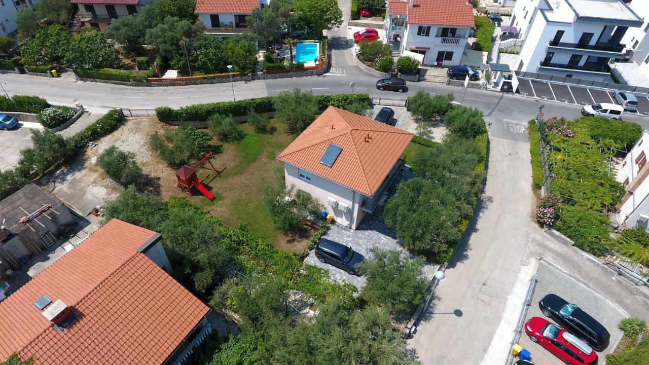 Apartman Maslina Krk Town Exteriör bild